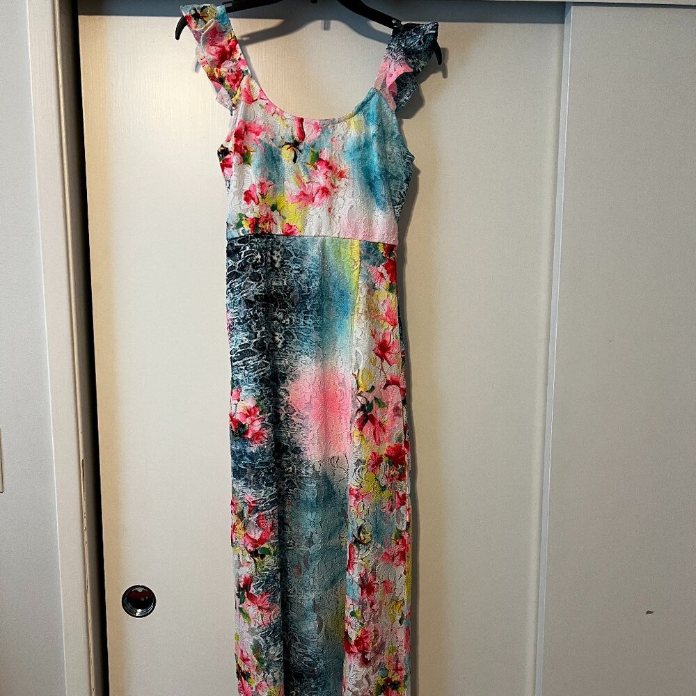 NWOT Venus maxi lace overlay dress size S small